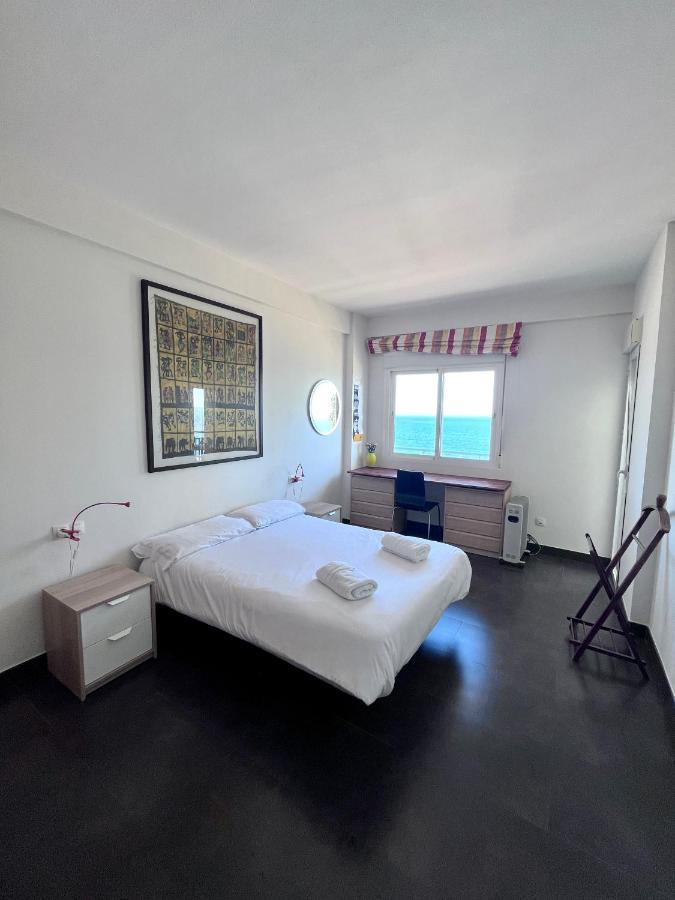 Apartamento Costa Del Sol By Gms Apartamentos ฟูเอนฮิโรลา ภายนอก รูปภาพ